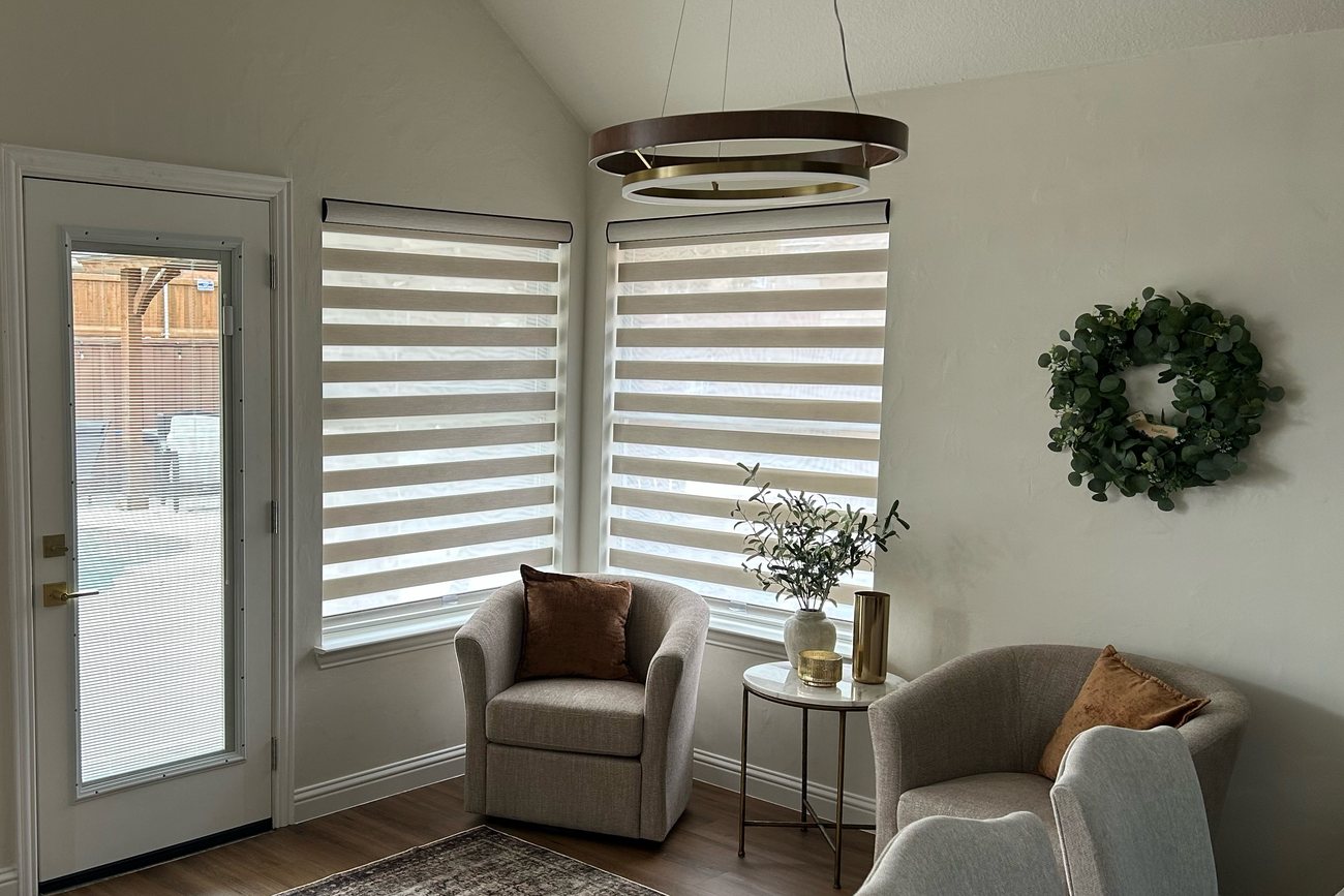 Dual Shades by Love Is Blinds Arizona