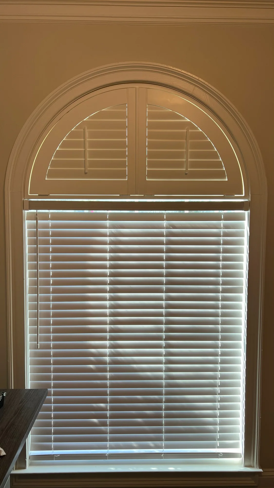 Custom wood blinds installed in Tanque Verde, Tucson, AZ by Love Is Blinds Arizona